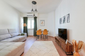Sunny - Cozy Apartment